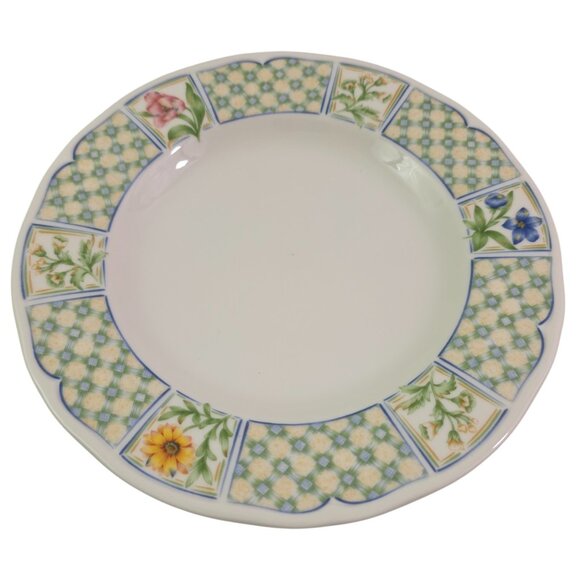 Noritake Homecraft Sonoma Trellis 8.5” Salad Luncheon Plates – Set of 4 - Picture 4 of 16